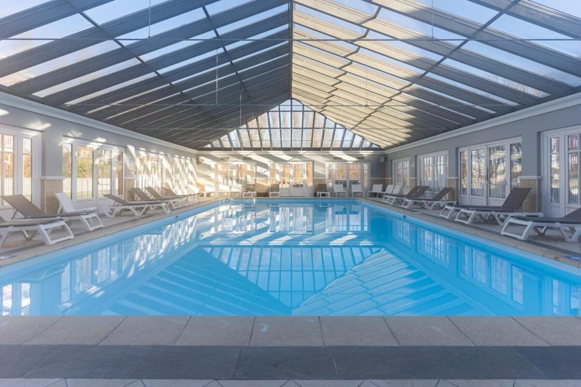 Very Flat For 5 With Swimming Pool Tennis Court And Free Park Le Touquet